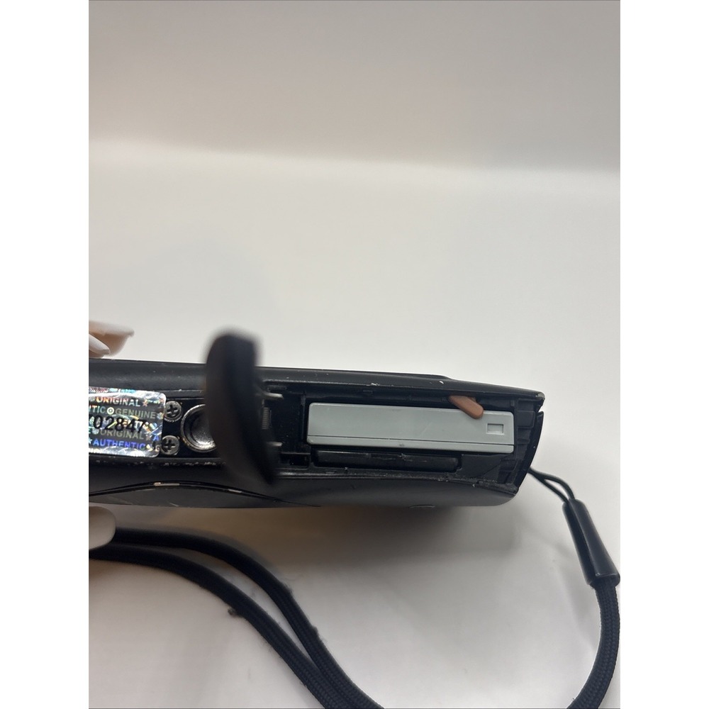 Canon PowerShot SD 4000 IS Digital ELPH 10MP Black Digital Camera Bundle Tested - Picture 10 of 16